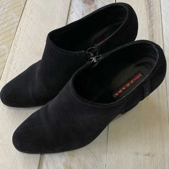 Prada zipper booties *guaranteed authentic* booties size 38 1/2 black shooties - Picture 2 of 13